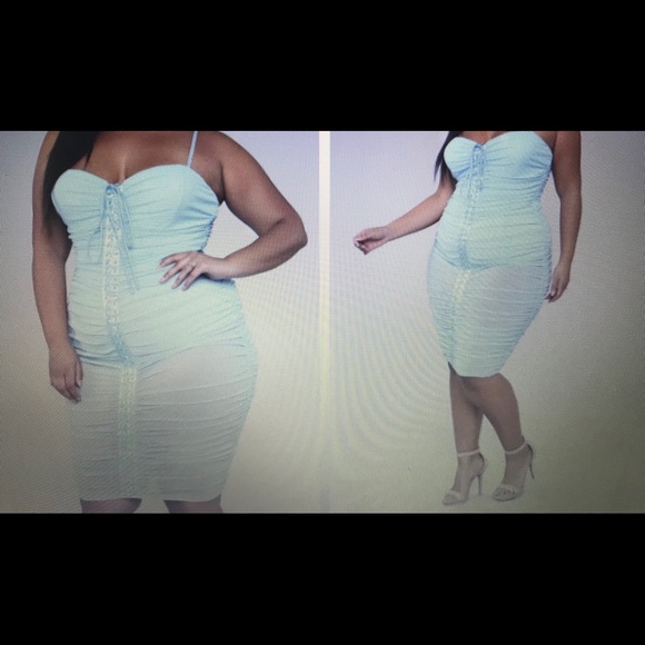 Ruched Midi Dress - Picture 3 of 3